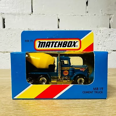 Peterbilt Cement Truck Tanker Blue Yellow MB19 Kwikset 1985 Unpunched New In Box • $29.95