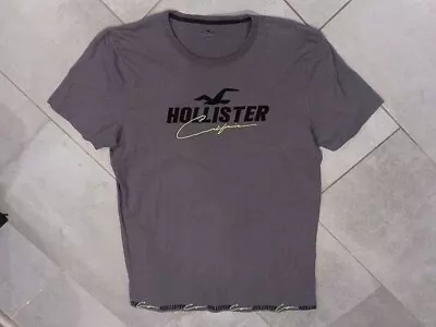 HOLLISTER - Classic Embroidered Patchwork Logo T-Shirt - XL • $3.95