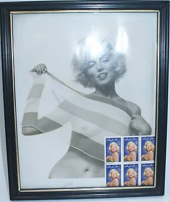 Marilyn Monroe Naked Flag Photo In Black Frame With 6 USA 32c Stamps 1995 • $46