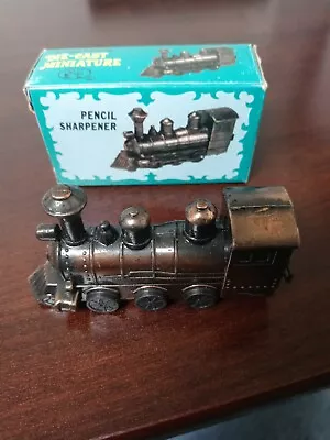 Vintage Antique Finished Die-cast Taille Crayon Train Pencil Sharpener No. 9611 • $12.95