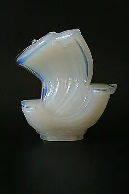 Art Deco Opalescent Glass Ship - Possibly Sabino • $79.10