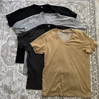 Lot Of 4 Uniqlo T-Shirt Short Sleeve Men's V-Neck Solid Neutral Size XS Black • $19.25