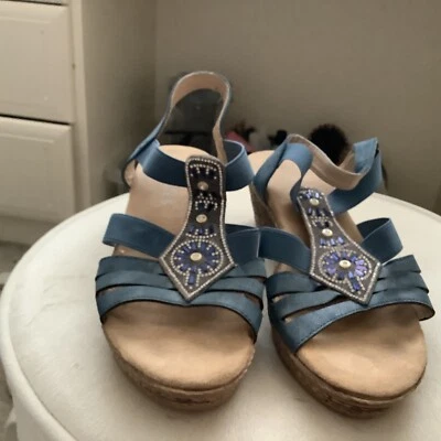 £7 • Buy Softlites Denim Blue Wedge Size 7