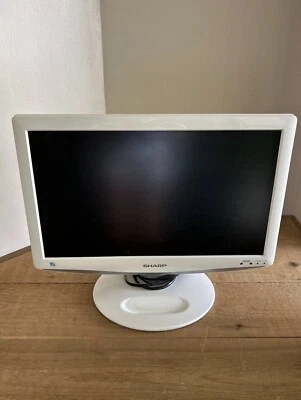 $75 • Buy New - SHARP 19  LC-19SK24U-W WHITE LCD /HDTV FLAT PANEL RETRO GAMING TV/W REMOTE