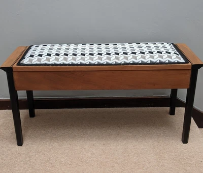£35 • Buy Piano/Hall Bench With Storage