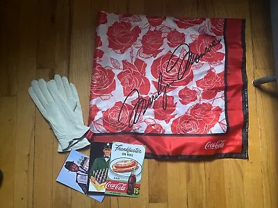 Coca Cola Marilyn Monroe - VIP EVENT FOODMARK NYC Gloves & Scarf With Postcard • $49.95