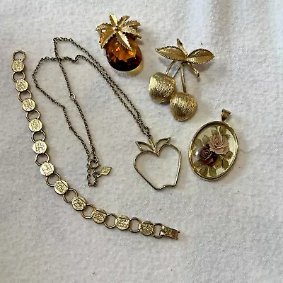 Vintage Sarah Coventry Gold Tones- Pendants-Brooch Pins & Bracelet Lot! • $4.99