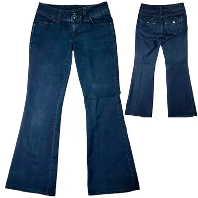 ELLE Low Rise Flare Leg Jeans Womens Size 6 Button Pockets Dark Blue Pants 32x31 • $12.95
