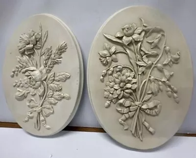 Vintage Heavy White Wall Oval Plaque Decorations • $25