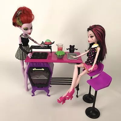 Monster High Doll Lot HOME ICK Classroom Playset Operella Creepateria Draculaura • $25