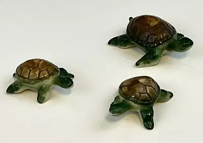 Lot Of 3 ~ Vintage Miniature Ceramic Turtles ~ Tortoise ~ Glossy Green & Brown • $11.66
