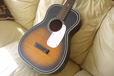 $250 • Buy Vintage Silvertone Guitar  Model 28 ? Guitar 50s Needs Resto Or For Slide Guitar