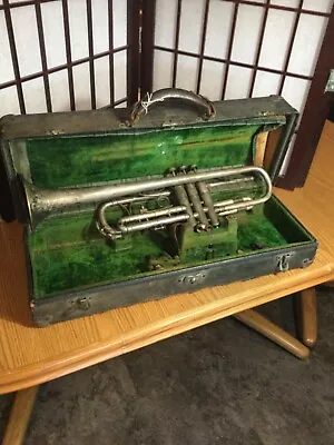 Vintage 1930’s King Liberty Trumpet H.N. White Cleveland With Case • $41