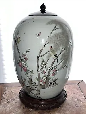 Vintage Chinese Porcelain Ginger Jar Hand Painted With Wood Lid And Base • $13.50