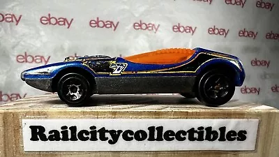 2003 Hot Wheels Vintage Splittin' Image 7 Blue Die Cast Toy Race Car Vehicle • $9.50