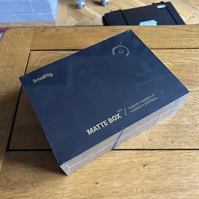 SmallRig 3196 Mini Matte Box - Supports 4 X 5.65”/4 X 4” Filters - NEW UNOPENED • £50