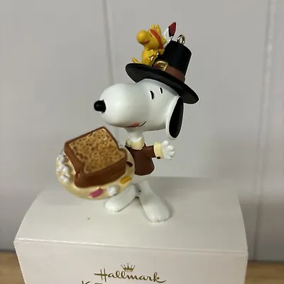 2012 Hallmark  A Thanksgiving Feast  The Peanuts Gang Sandwich Snoopy Woodstock • $27.95