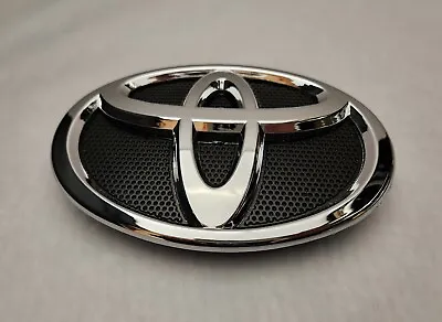 $19.74 • Buy Toyota Camry 2010 2011 Front Grill Emblem Us Shipping