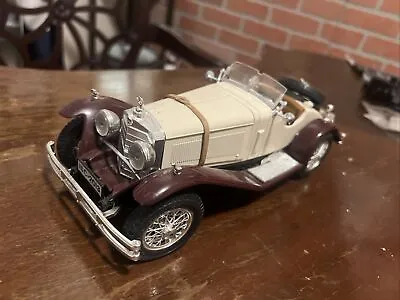 1/18 1928 Mercedes Benz SSK Burago • $51