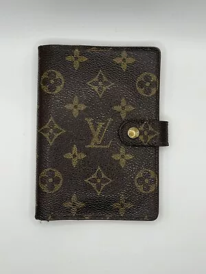 Louis Vuitton Monogram Agenda Passport Holder Wallet • £115.65