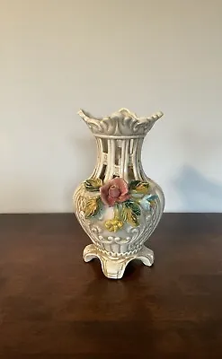 Capodimonte Flower Vase • £25