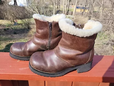Vintage Ugg Chunky Heel Distressed Brown Leather Shearling  Boots Sz 9 • $25