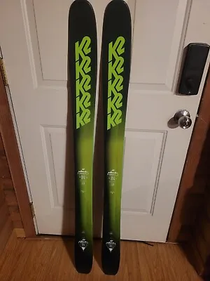 Kids K2 Pinnacle 84 Ski  129cm Long 84mm Under Foot Kids Ski Year 2017 • $65