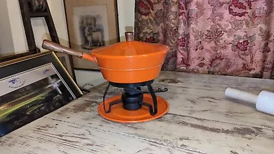 Vintage Fondue Set ORANGE • $15