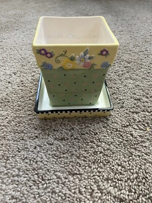 $19.93 • Buy VTG 1999 Mary Engelbreit Square Flower Pot Planter Green W/ Flowers Pattern