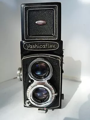 VINTAGE Yashicaflex 6x6 TLR 120 Film CameraYahshikor 80/3.5 Lens.READ • $99