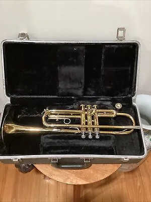 Trumpet Bundy  Designed Vincent Bach H&A Selmer Inc # 225955 • $300