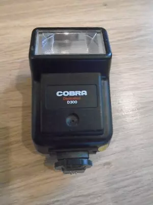 Cobra Dedicated D300 Flash For Nikon Not Tested • £6.50