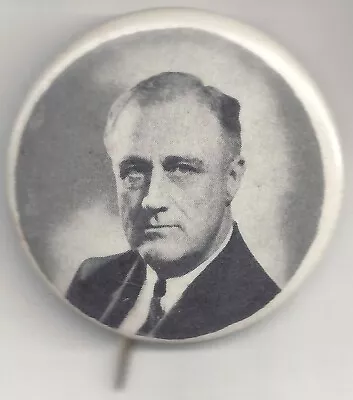 1.75  Franklin D. Roosevelt B&W Photo Pin Pinback FDR Portrait Button • $9.99