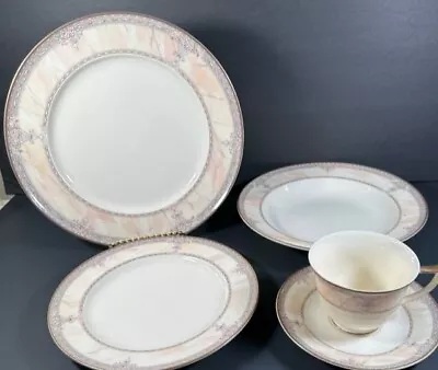 Mikasa Venetian Marble  5 Pc Place Setting LAC82 • $12.95