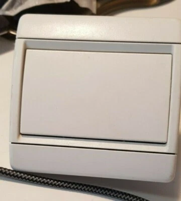 Interrupteur Va et Vient Beige / Blanc - ARNOULD 1001 Raymond Loewy
