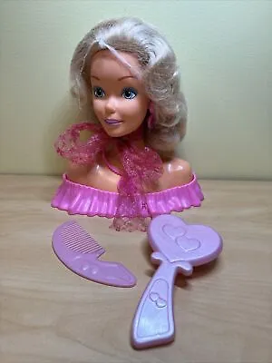 Vintage Make Me Pretty Barbie Hair Styling Head W/ Accessories 1992  • $51.99