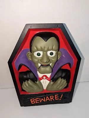 Vintage Gemmy Vampire Halloween Decorative Motion Activated Plaque • $14.42