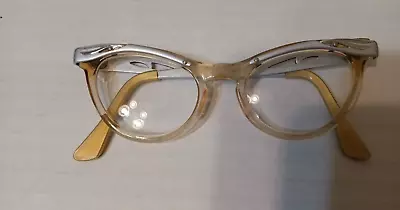 Bausch & Lomb Vintage Cat Eyeglasses Frames  4 1/4-5 1/2 • $36.95