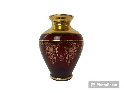 Vintage Vecchia Murano Venetian Ruby Red Glass Vase W/24K Gold Trim • $36.88
