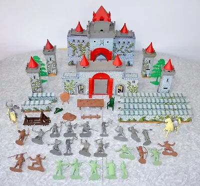 Vintage 1950s Marx Robin Hood Castle Tin Playset & 60mm Plastic Knights Figures • $145