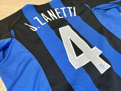 £85 • Buy Inter Milan ZANETTI 2004/05 Home Shirt