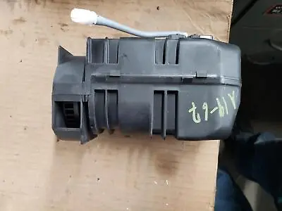 2012 Mercedes Cls550 Dynamic Seat Vacuum Pump Id# 0008005648 • $85