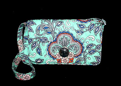 VERA BRADLEY Turn Lock Crossbody Bag 24772 Fan Flowers Green & Multi Floral • $20.16