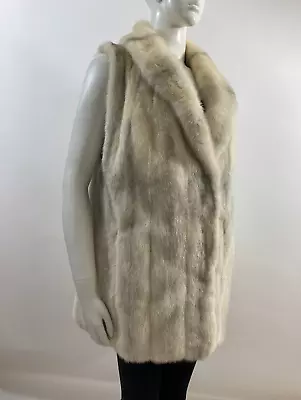 Sz M - Beautiful White Cross Mink Fur Vest Coat - New Satin Lining - Vintage Fur • $319.99