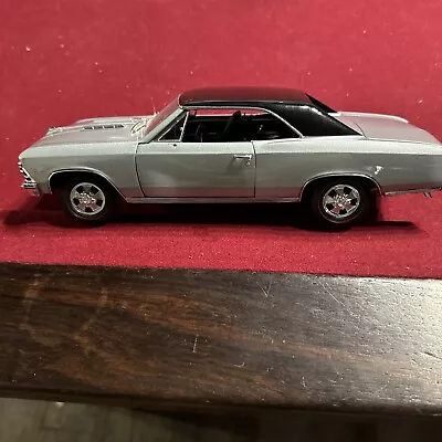 Auto World 1966 Chevy Chevelle SS 396 1:18 Read! Diecast Limited Edition Car • $5.50