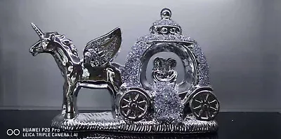 £24.99 • Buy Silver Crushed Diamond Sparkly Carriage Couple Unicorn Ornament Sitter Bling