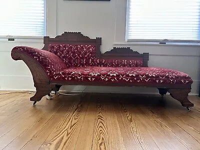 Late 1800s Antique Victorian Eastlake Fainting Couch • $1250