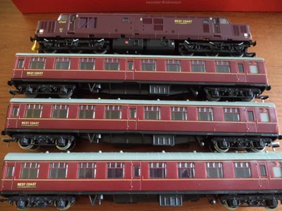 £220 • Buy Bachmann 32-395ds Cl 37 West Coast Railways Dcc Sound 00 Gauge + 3 Coaches