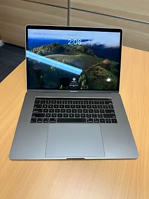 2019 MacBook Pro 15 Space Grey Intel I9 2.3Ghz 16Gb RAM 500Gb SSD Touchbar • $900
