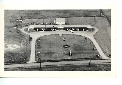 Aerial View Motel-Ellwood City-Pennsylvania-Vintage B/W Advertising Postcard • $6.99